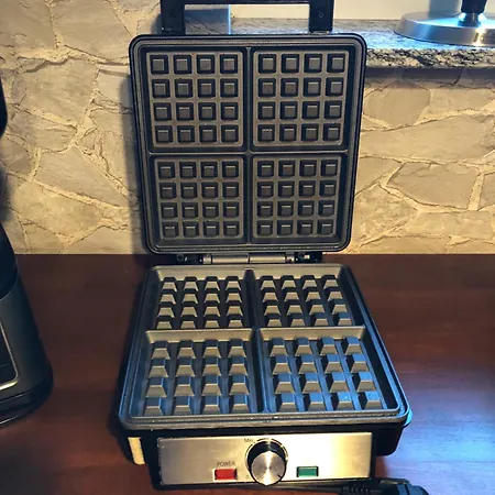 شقة Aphrodite, Wohlfuehlen Und Wellness Mit Privatsphaere, Sowie Homeoffice Arbeitsplatz Mit Schnellem 250 Mbit Wlan Aidlingen